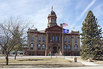 Cottonwood County Courthouse.jpg