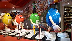 M&M World Beatles (13414121425)