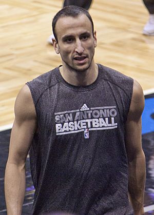 Manu Ginobili Spurs-Magic011 (cropped).jpg