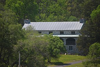 Melrose Lodge at Melrose Caverns.jpg