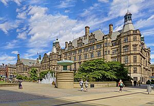 Sheffield Town Hall (27475677653)