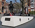 Albert McKenzie memorial.jpg