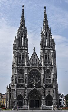 Sint-Petrus-en-Pauluskerk (Oostende) 1-08-2024 13-43-45