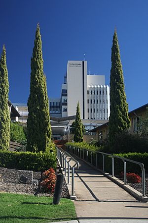 ToowoombaHospital2008.jpg