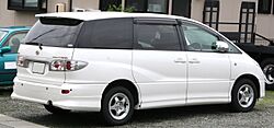 2001-2003 Toyota Estima Hybrid rear