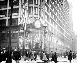 Carson Pirie Scott Building on Lincoln's 100th Birthday