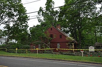 HamdenCT JonathanDickermanIIHouse StormDamage.jpg