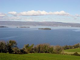 Lough derg.jpg