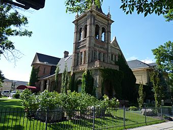 Provo 3rd Ward Chapel.jpg