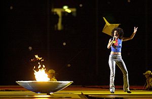 201000 - Opening Ceremony Christine Anu performs - 3b - 2000 Sydney opening ceremony photo