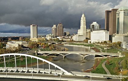 Columbus Scioto Mile (cropped)