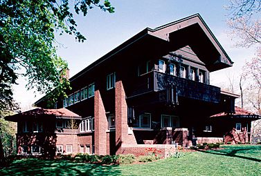 Harold-c-bradley-house