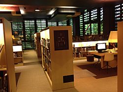 Musee quai Branly library