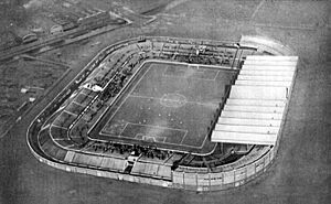 Old trafford stadium 1920s