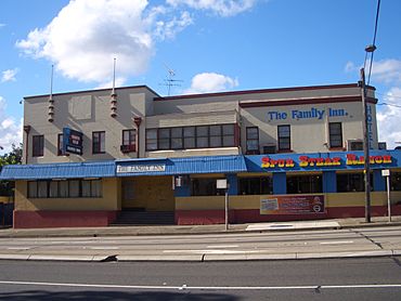 Rydalmere pub.JPG