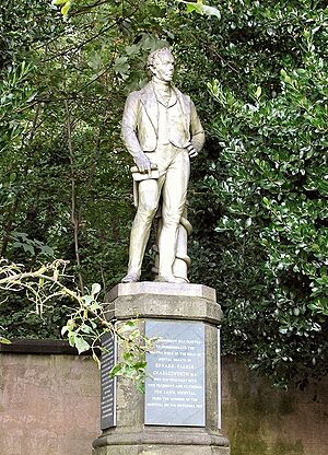 Charlesworth statue, Lincoln