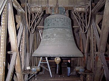 CologneCathedralBell02