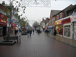 Gillingham High Street (2) - geograph.org.uk - 639121.jpg