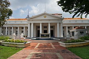 High Court Building converted into Galeri Sultan Abdul Halim Mu'adzam Shah