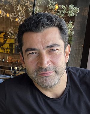 Kenan İmirzalıoğlu.jpg