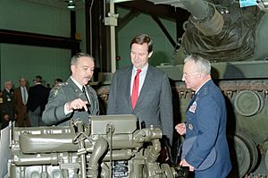 New Jersey Governor Thomas H. Kean visiting Fort Dix, Nov 6, 1987