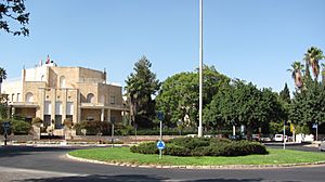 Orde Wingate Square, Jerusalem