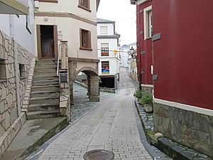 Puerto de Vega streets