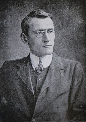 Richard Hayes, circa 1920s.jpg