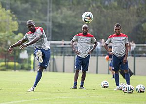 USMNT training 2014 Brazil (15096232789)