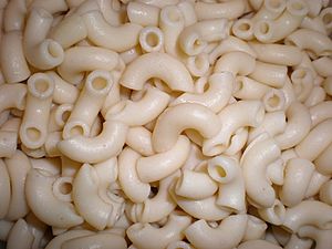 Boiled macaroni