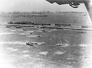 Bundesarchiv Bild 141-1308, Flugplatz Waalhaven, zerstörte Ju 52