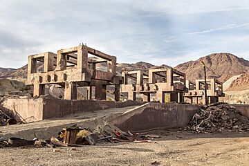 Eagle Mountain Kaiser Steel ruins