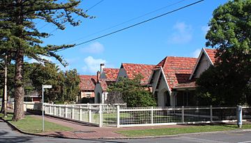 Glenelg East streetscape