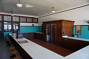 Hugo Frisco Depot Museum March 2016 24 (Harvey House Restaurant)