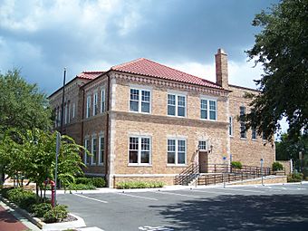 Lake Wales old city hall01.jpg