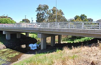 Skipton Mount Emu Creek.JPG