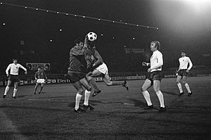 Anefo 922-9422 Peter Bonetti, Bobby Moore, Amsterdam 05.11.1969