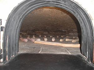 Cuban bread oven