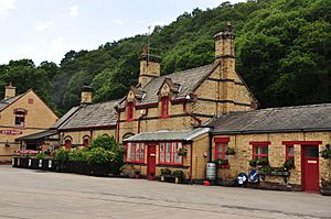 Haverthwaite railway station (6932)