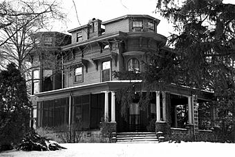 Starker House - Burlington Iowa.jpg