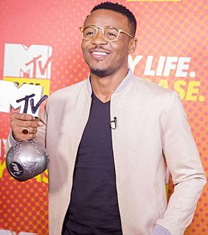 Ali Kiba 2017.jpg