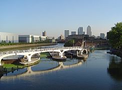 Bow Locks3