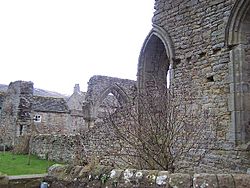 Coverham Abbey.jpg