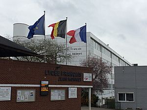 Lycee français Jean Monnet 03