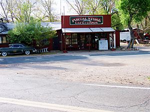 Portal Peak Store