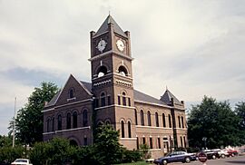 Tallahatchie County Mississippi Courthouse.jpg