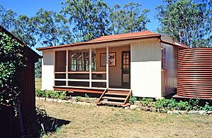 Ventnor State School (2002).jpg