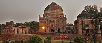 Bara Gumbad and Bara Gumbad Masjid