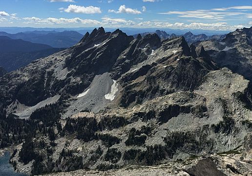 Bears Breast Mountain from Hinman