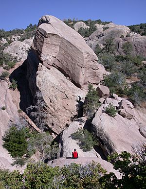 Devil's Punchbowl Rocks sm